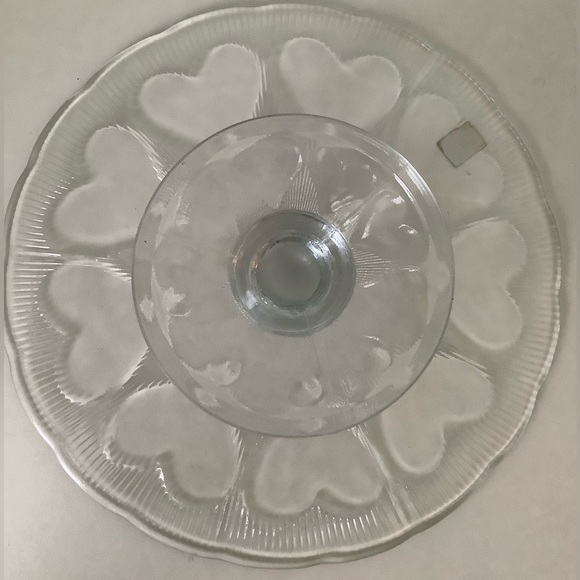 ❤️New Vintage Glass Pedestal Cake Stand ❤️ - Picture 1 of 6